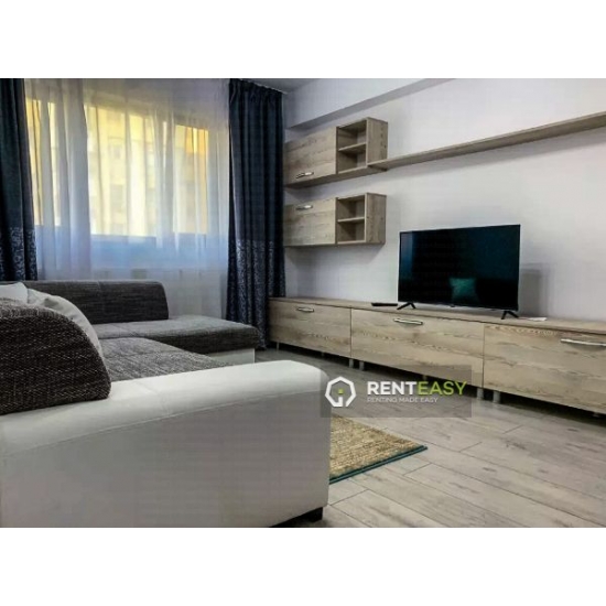 Apartament cu 3 camere de inchiriat in bloc nou in zona Centru - zona Palas
